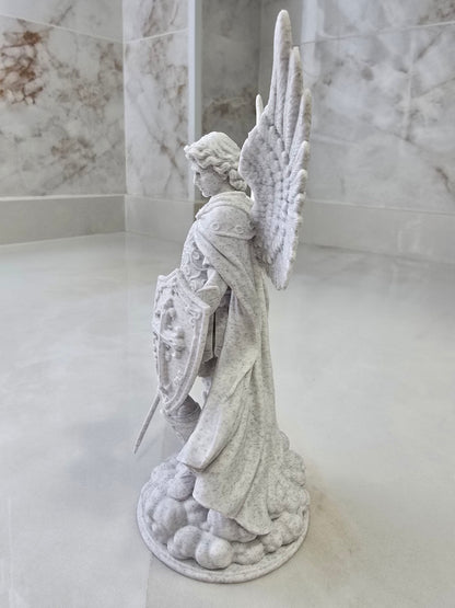 Arcángel San Miguel — Escultura decorativa artesanal | Atenea