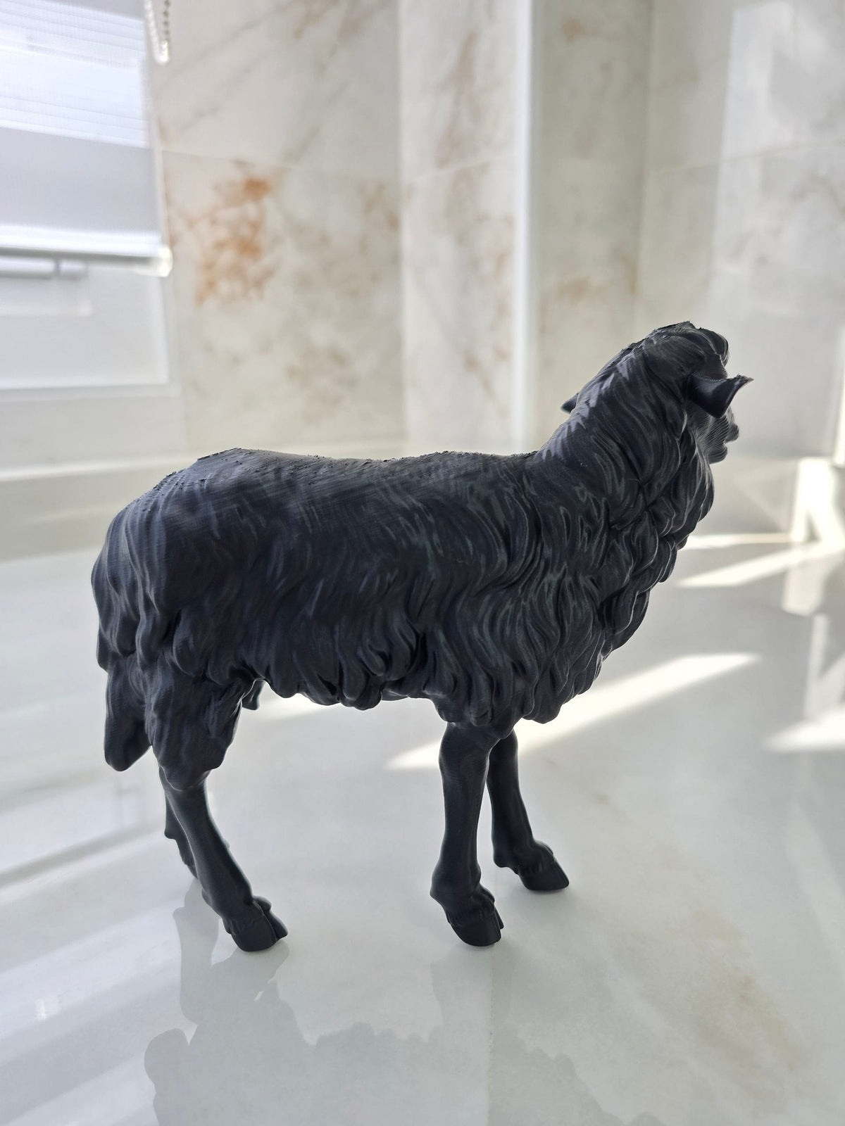Oveja napolitana — Escultura decorativa artesanal | Atenea