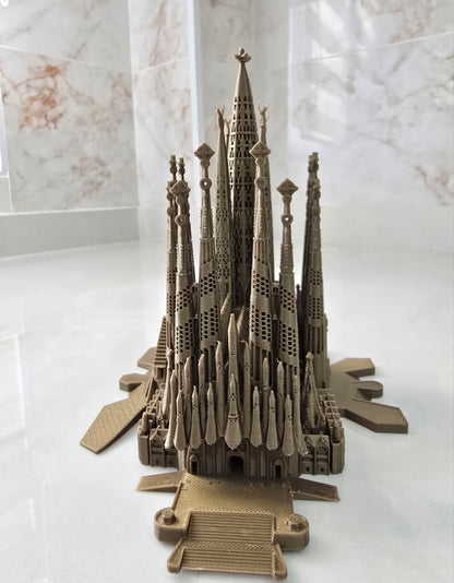 Sagrada familia, Barcelona — Escultura decorativa artesanal | Atenea