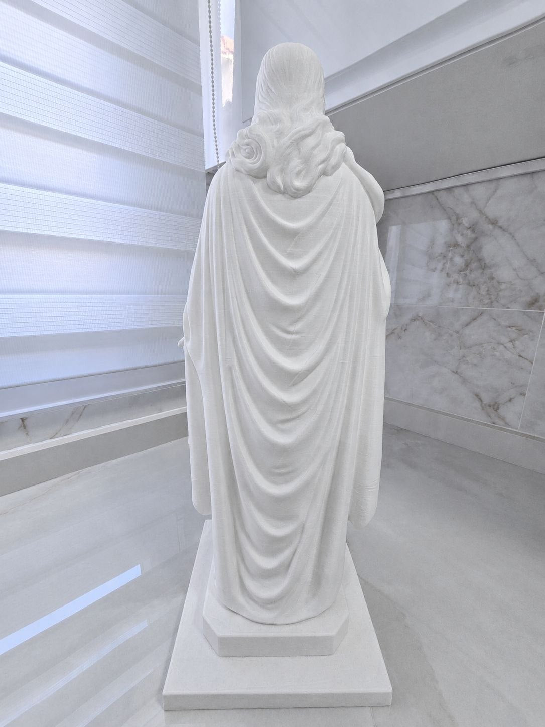 Sagrado corazón de Jesús — Escultura decorativa artesanal | Atenea