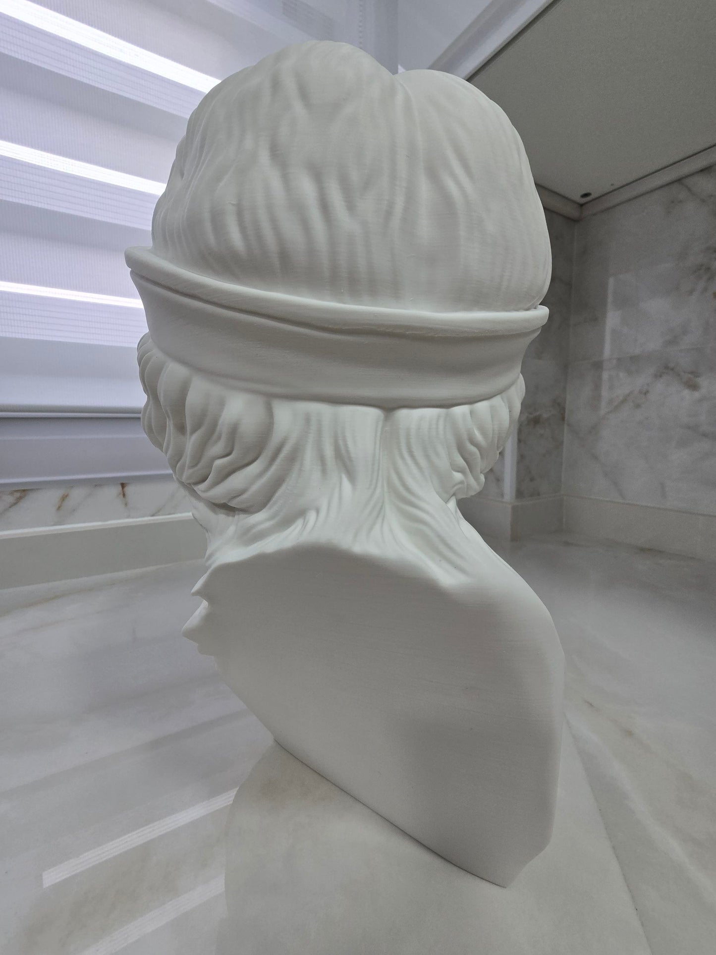 Busto clásico mujer — Escultura decorativa artesanal | Atenea