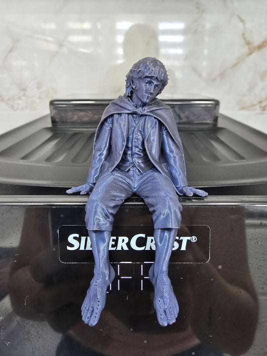 Figura de monitor de Frodo, El señor de los anillos — Escultura decorativa artesanal| Atenea