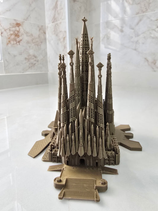 Sagrada familia, Barcelona — Escultura decorativa artesanal | Atenea