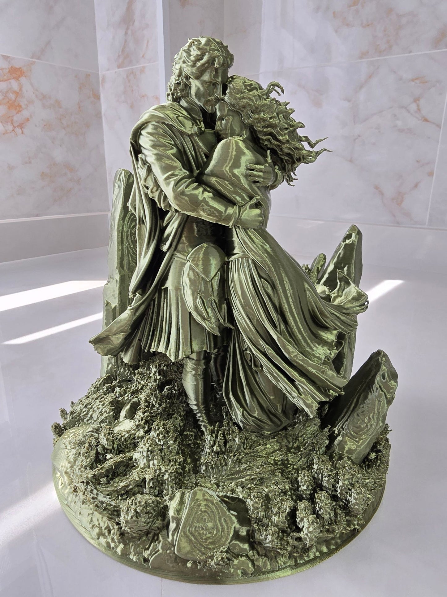 Outlander, Jamie y Claire — Escultura decorativa artesanal | Atenea