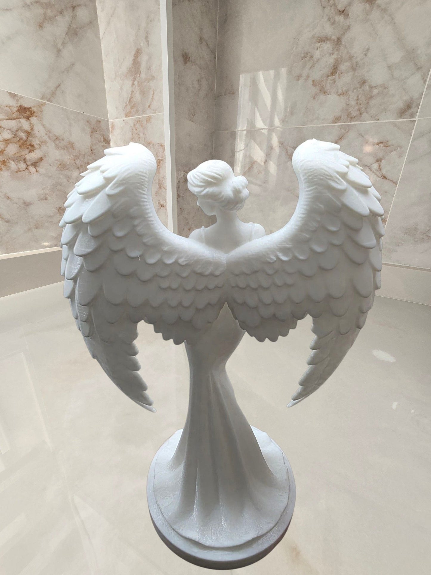 Ángel femenino — Escultura decorativa artesanal | Atenea