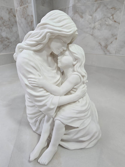 Madre con hija — Escultura decorativa artesanal | Atenea