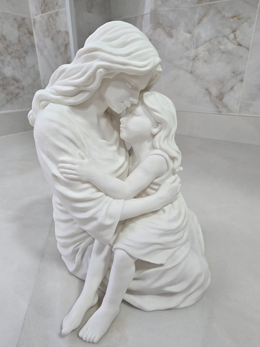 Madre con hija — Escultura decorativa artesanal | Atenea