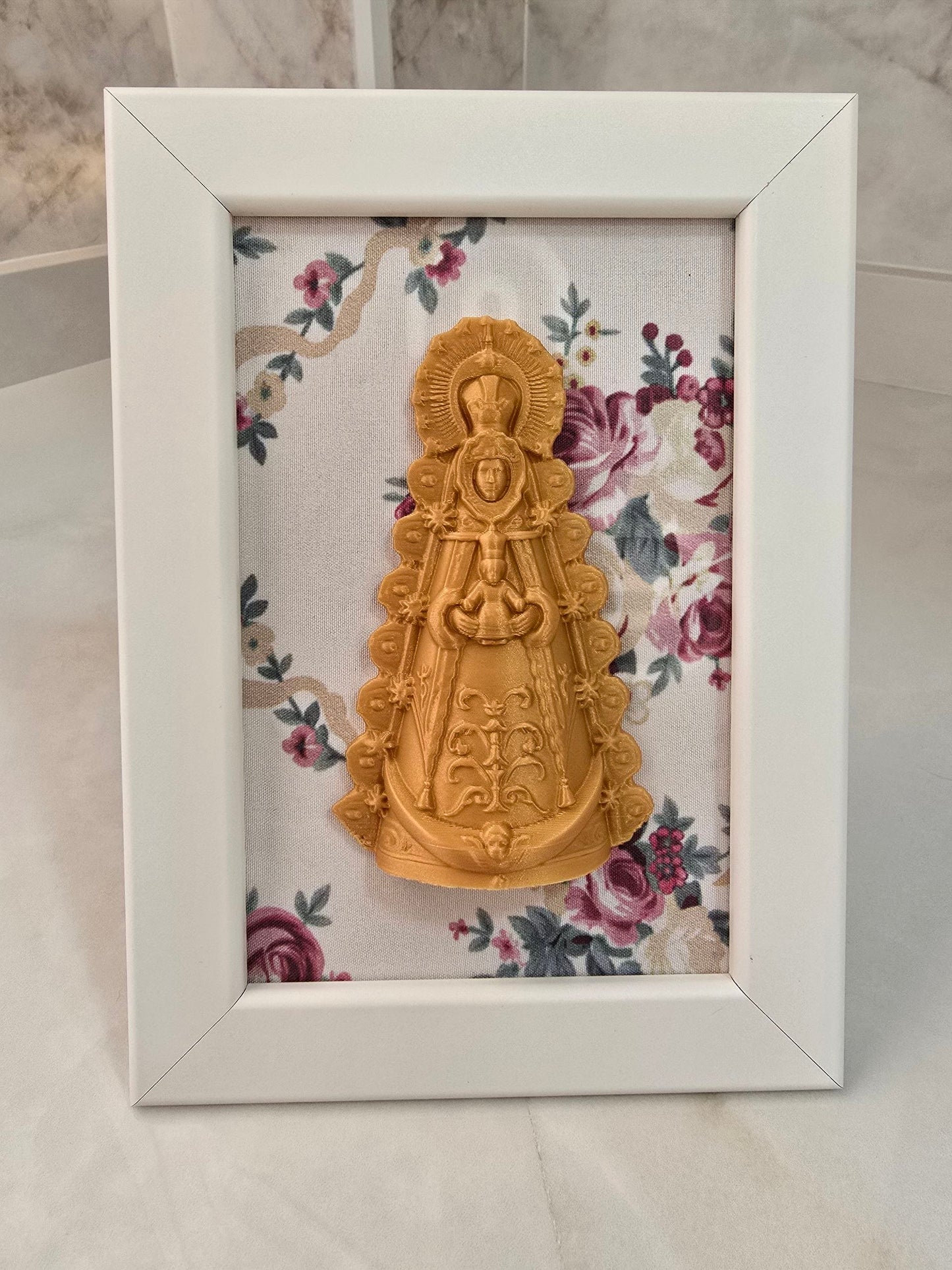Virgen del Rocío — Cuadro con relieve artesanal | Atenea