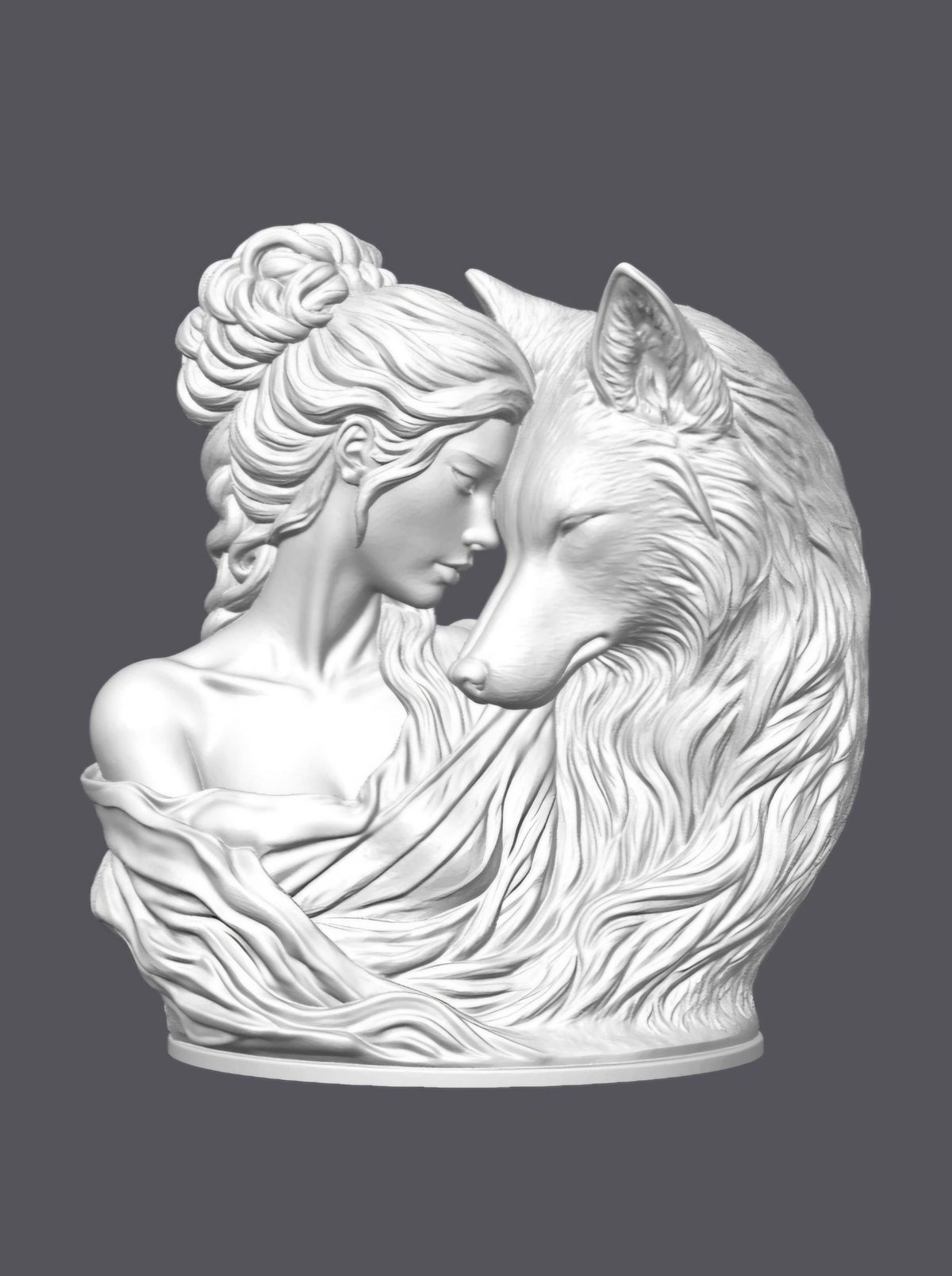 Mujer con lobo — Escultura decorativa artesanal | Atenea