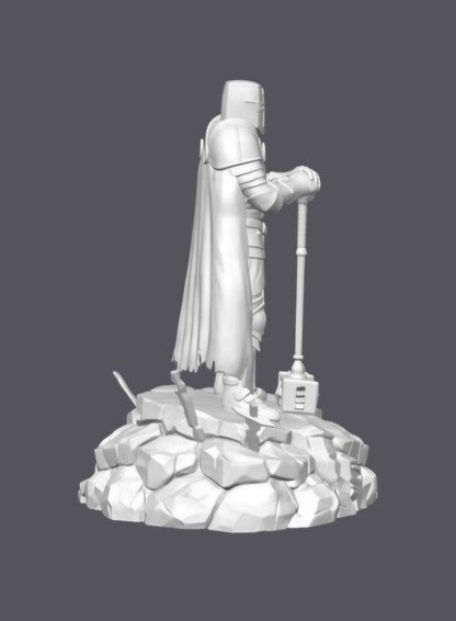 Templario con maza –  Escultura decorativa artesanal | Atenea